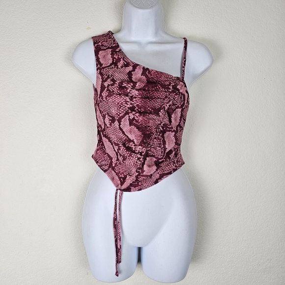 BY.DYLN Pink Snake Print One-Shoulder Ruched Crop Top Size M Revolve NWT - Picture 5 of 11